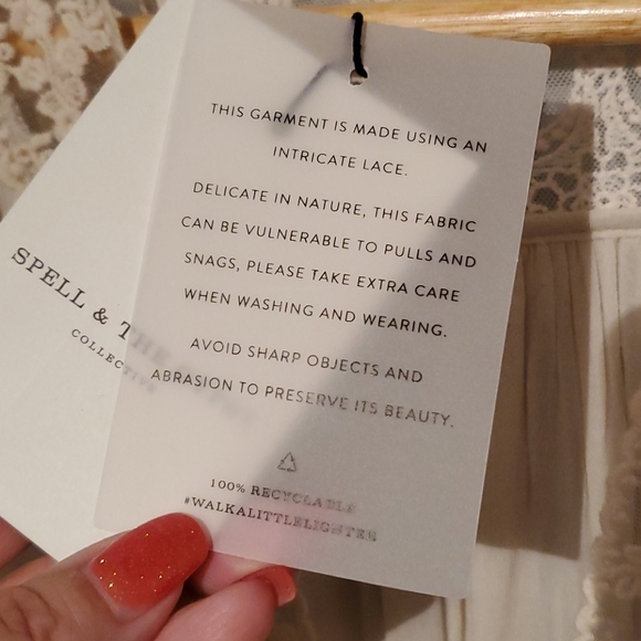 NWT Spell and the gypsy Le Gauze Duster FIRM, no bundle discounts. - Picture 9 of 10